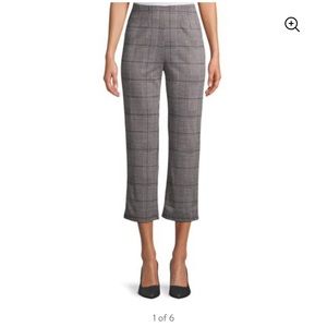 NWT Happening in the Present cropped plaid pants
